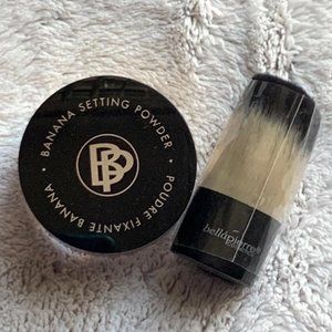 Bella Pierre Banana Powder + MINI Kabuki Brush Bun